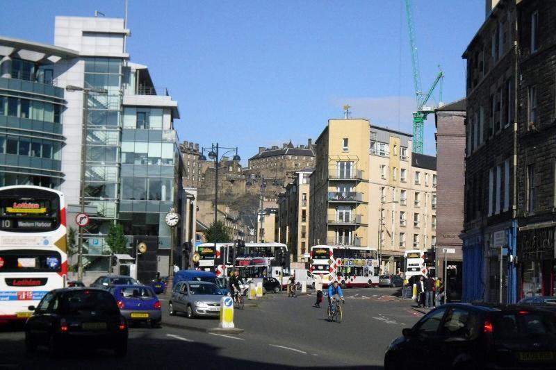 Edinburgh Central Oldtown Aparthotel Zewnętrze zdjęcie